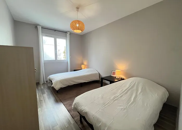 Maison Moderne Avec Terrasse & Parking Villa