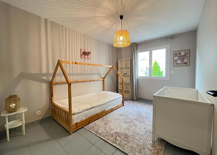 Villa Maison Moderne Avec Terrasse & Parking *