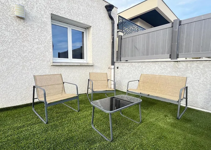 Maison Moderne Avec Terrasse & Parking Villa